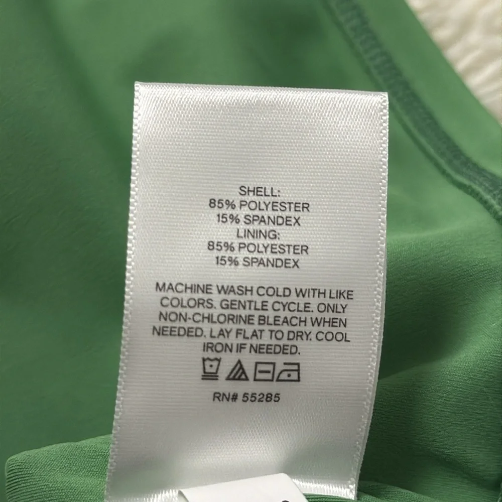 Express Green Square Neck Crop Top - Picture 3 of 4